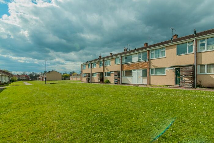 3 Bedroom Terraced House To Rent In Kings Wood Close, Bawtry, Doncaster, DN10