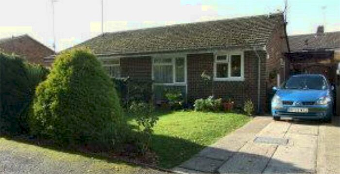 Detached Bungalow To Rent In Sheets Heath Lane Brookwood, Surrey, GU24