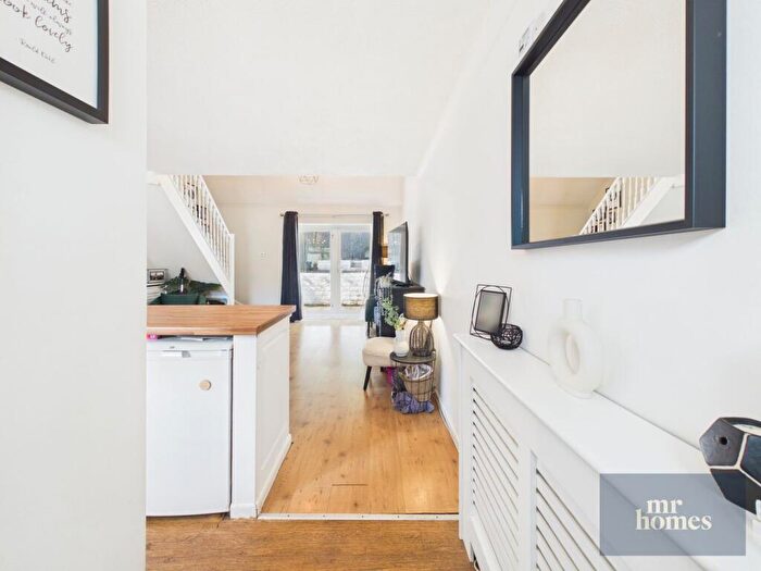 1 Bedroom End Of Terrace House For Sale In Lauriston Park, Cardiff, CF5