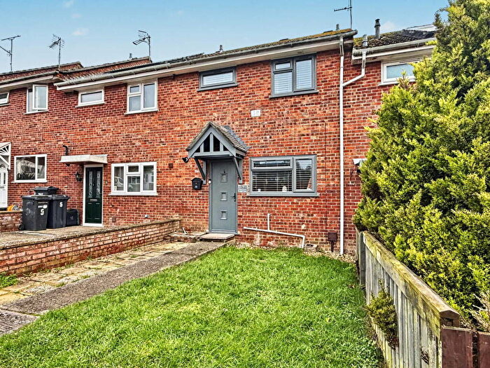 3 Bedroom Terraced House For Sale In Hertford Road, Yeovil, Somerset, BA21