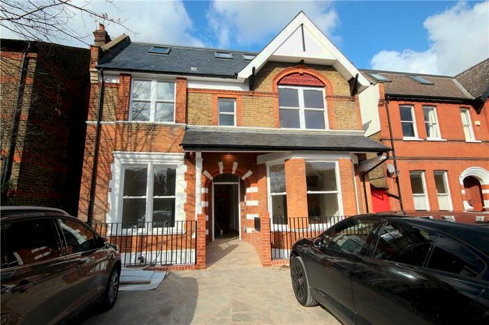 1 Bedroom Flat To Rent In Madeley Road, Ealing, W5