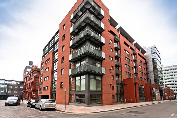 2 Bedroom Flat To Rent In Rossetti Place, Lower Byrom Street, M3
