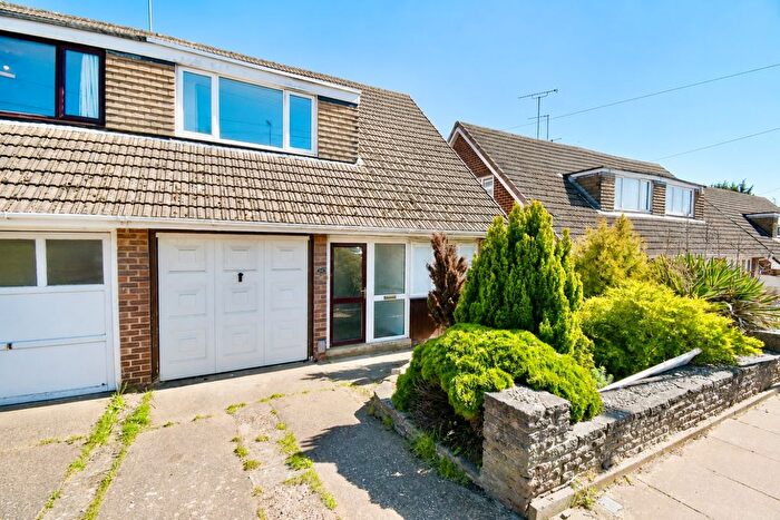 3 Bedroom Semi-Detached Bungalow To Rent In Rennishaw Way, Northampton, NN2