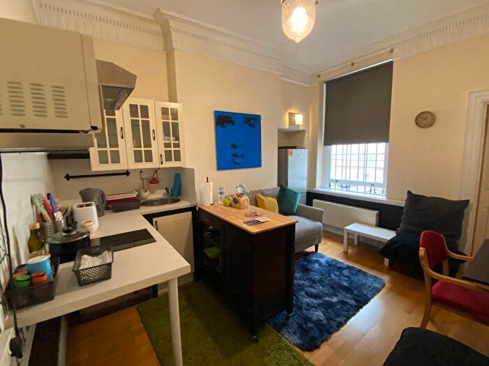 1 Bedroom Flat To Rent In First Floor Craven Street, Charing Cross, London, WC2N