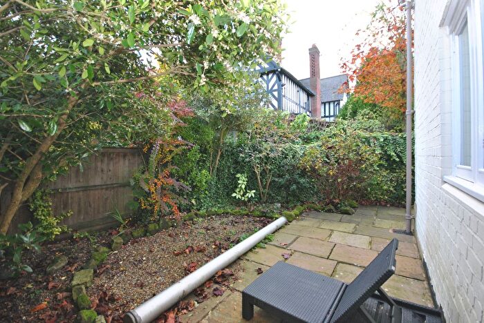 1 Bedroom Cottage To Rent In Broxton Hall Mews, Whitchurch Road, Broxton, Cheshire, CH3