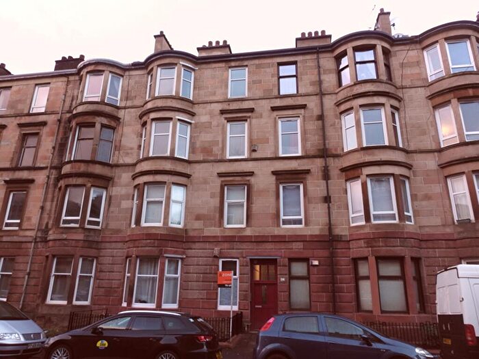 2 Bedroom Flat To Rent In Langside Road, Glasgow, G42