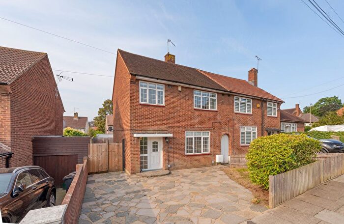 3 Bedroom Semi-Detached House To Rent In Clarendon Way, Orpington, BR5