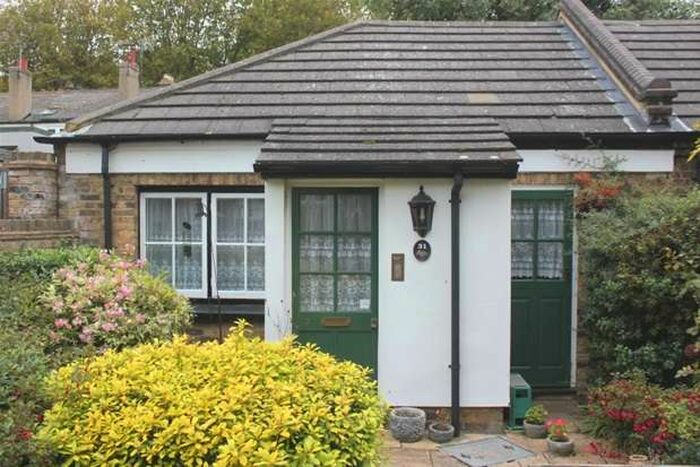 1 Bedroom Property To Rent In Cambridge Road, Southend On Sea, SS1