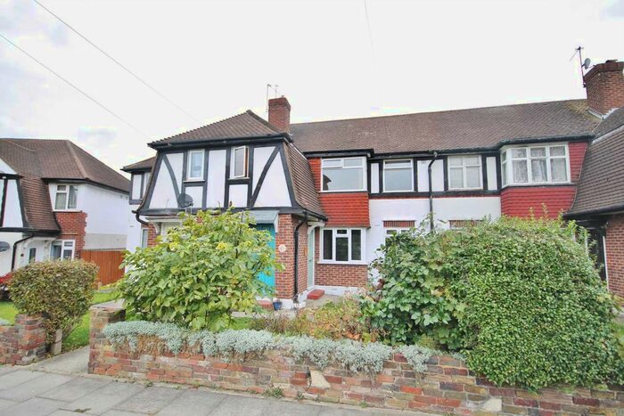 2 Bedroom Maisonette To Rent In Tudor Drive, Morden, SM4