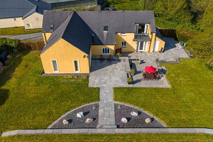 4 Bedroom Detached House For Sale In Ty'r Felin, Felingwm Uchaf, Carmarthen, SA32