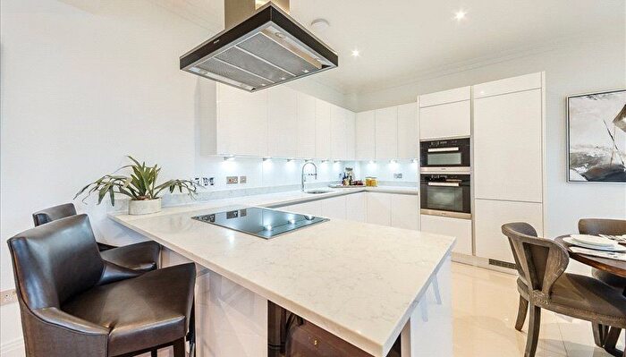 2 Bedroom Flat To Rent In Rainville Road, London, W6