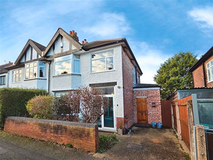 3 Bedroom Semi-Detached House For Sale In Exton Road, Sherwood, Nottingham, NG5