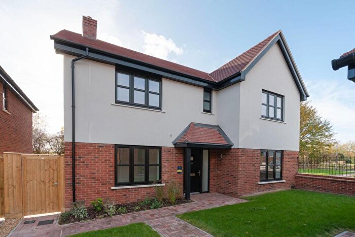 4 Bedroom Detached House For Sale In Bisby Close, Drayton, Abingdon, OX14