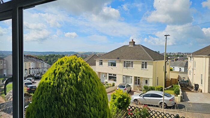 3 Bedroom Semi-Detached House For Sale In Wycliffe Road, Plymouth, PL3