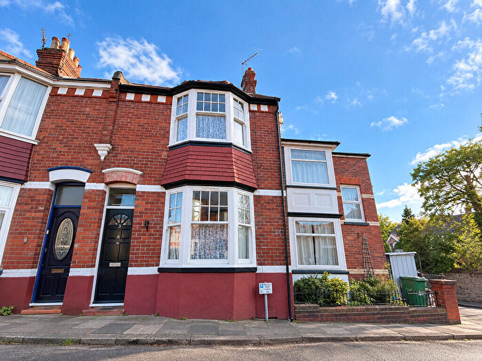 2 Bedroom Terraced House For Sale In Cedars Road, Exeter, EX2