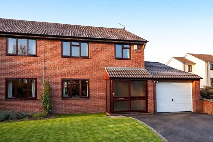 4 Bedroom Detached House To Rent In Merlin Close, Thornhill, Cardiff, CF14