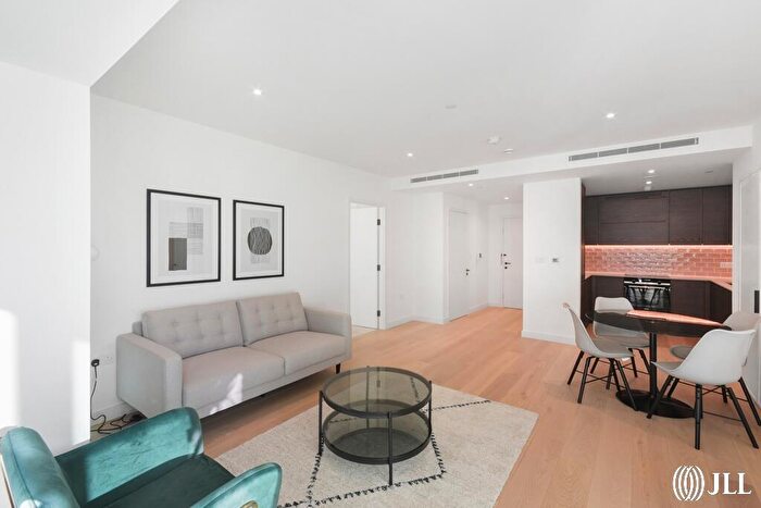 2 Bedroom Apartment To Rent In Docker Building, Bonnet Street, E16