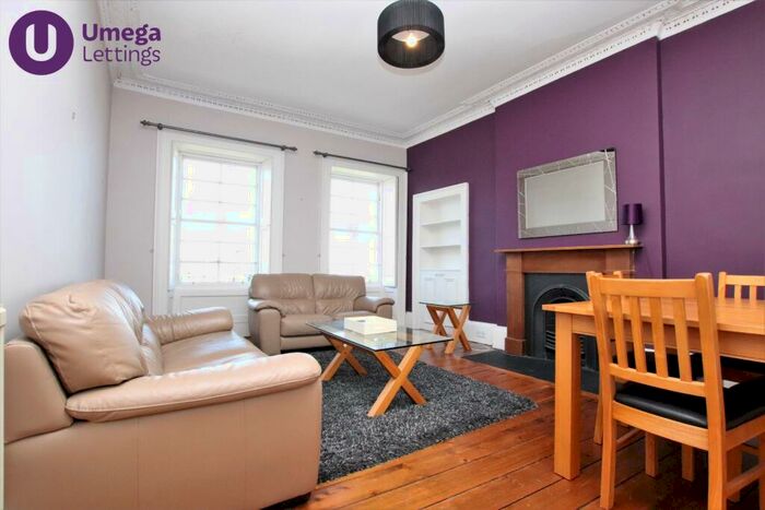2 Bedroom Flat To Rent In Gardner's Crescent, Haymarket, Edinburgh, EH3