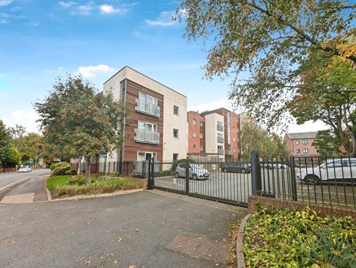 2 Bedroom Apartment For Sale In Palatine Road, Manchester, Greater Manchester, M22
