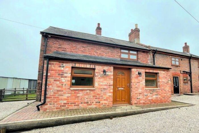 2 Bedroom Cottage To Rent In Home Farm, Nottingham, NG16