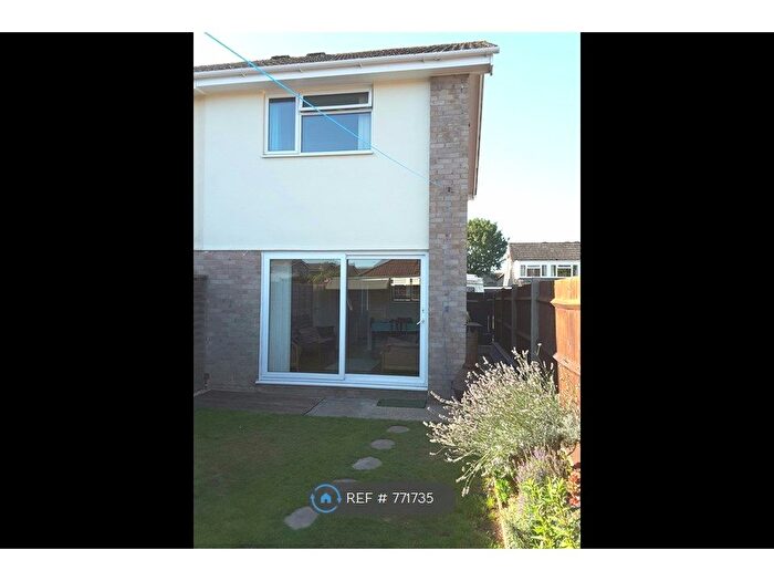 2 Bedroom Semi-Detached House To Rent In Westcot Road, Holbury, Southampton, SO45