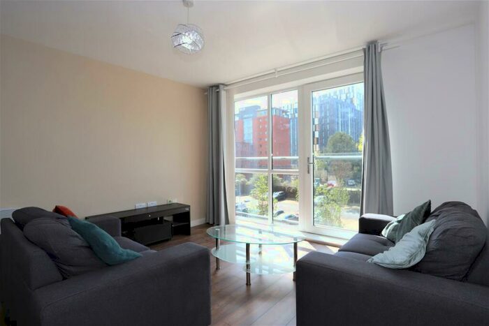 2 Bedroom Apartment To Rent In Derwent Street, Salford, M5