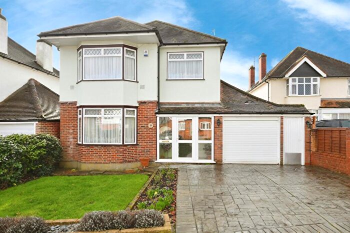 3 Bedroom Detached House For Sale In Springfields, Broxbourne, EN10