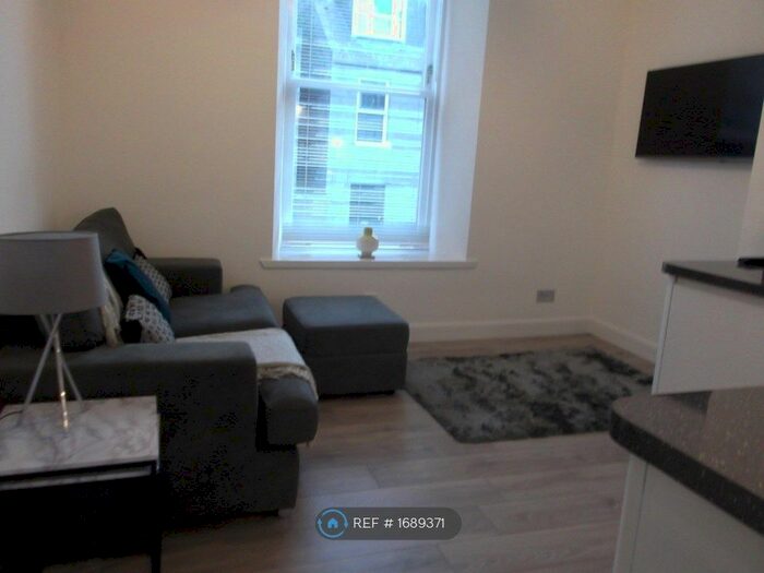 1 Bedroom Flat To Rent In Crown Street, Aberdeen, AB11