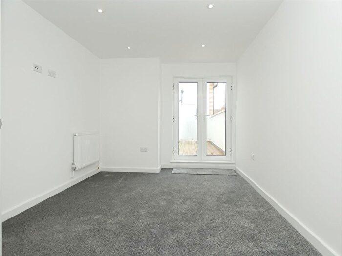 1 Bedroom Flat To Rent In Gladstone Road, Gladstone House Gladstone Road, CT5
