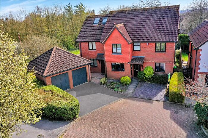 5 Bedroom Detached House For Sale In Standen Way, St Andrews Ridge, Swindon, SN25