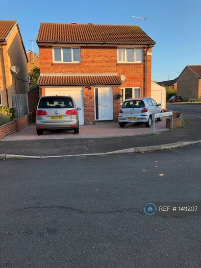 3 Bedroom Detached House To Rent In Wispington Close, Lower Earley, Reading, RG6