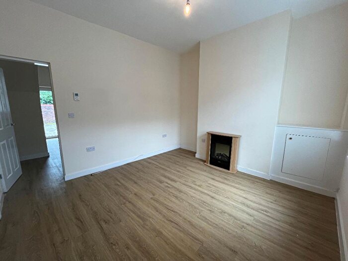 2 Bedroom Terraced House To Rent In Midlothian Sreet, Clayton, Manchester, M11