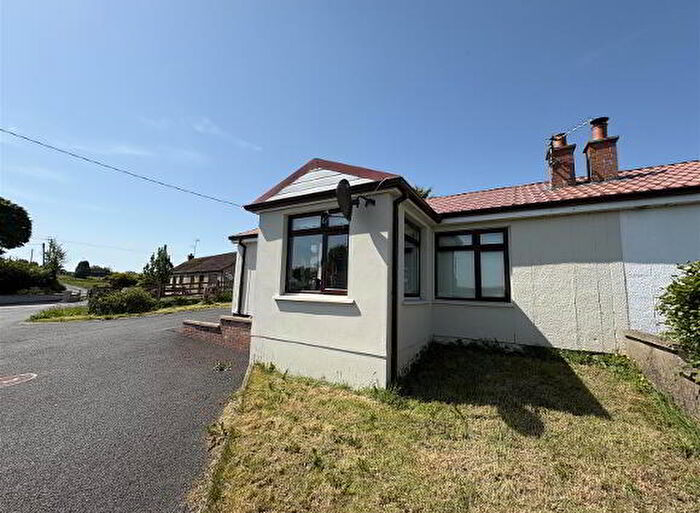 3 Bedroom Semi-Detached House For Sale In O`neill Estate, Newry, BT35