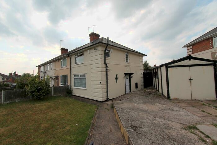 3 Bedroom End Of Terrace House To Rent In Petersham Road, Kingstanding, B44