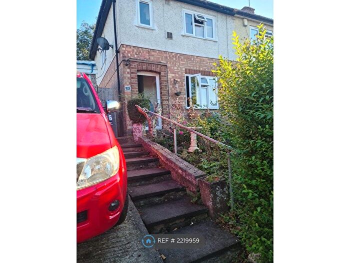 2 Bedroom Semi-Detached House To Rent In Belgrave Boulevard, Leicester, LE4