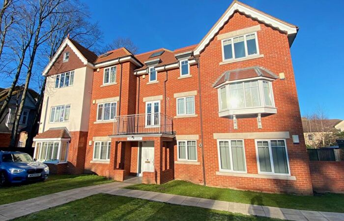 2 Bedroom Apartment For Sale In Boyn Hill Avenue, Maidenhead, SL6