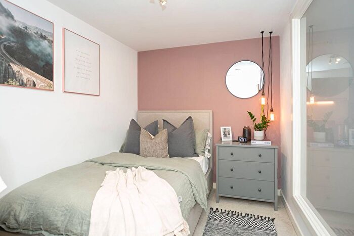 1 Bedroom Flat To Rent In Wolsey Road, , Hemel Hempstead, HP2