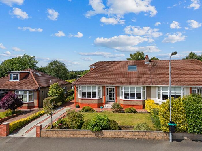 4 Bedroom Semi-Detached House For Sale In Buchanan Drive, Bearsden, G61