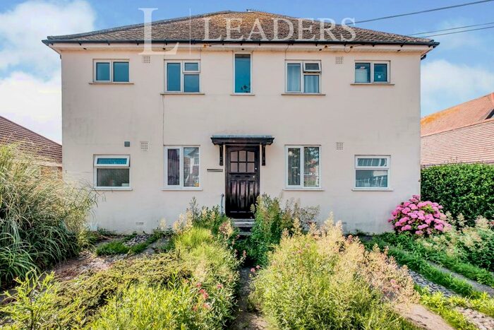 2 Bedroom Apartment To Rent In Queens Court, Worthing, BN11