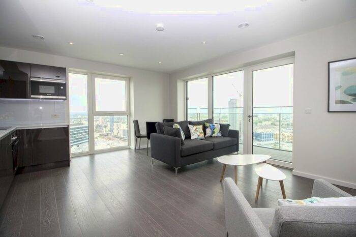 2 Bedroom Flat To Rent In Glasshouse Gardens, Cassia Point, Stratford, E20