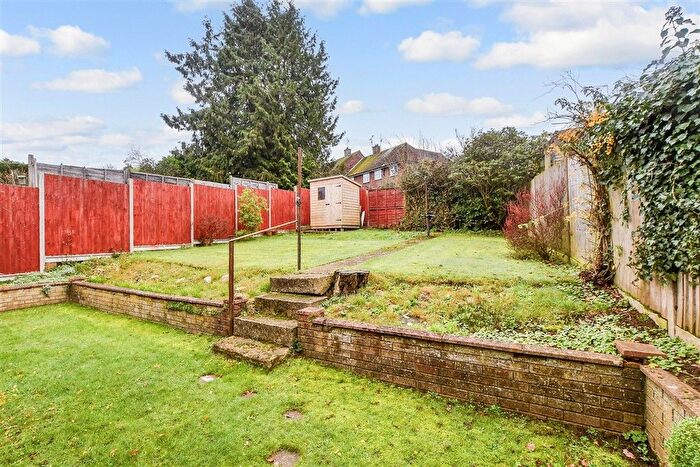 3 Bedroom Detached Bungalow For Sale In Nursery Hill, Shamley Green, Guildford, Surrey, GU5