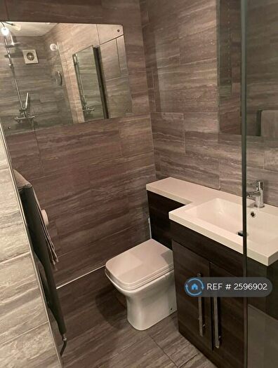1 Bedroom Flat To Rent In Freeland Court, Sidcup, DA15