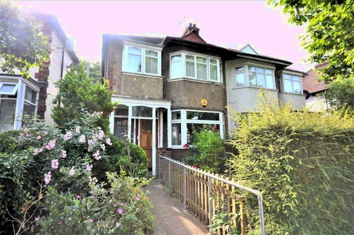 1 Bedroom Flat To Rent In Sunny Hill, Hendon, NW4