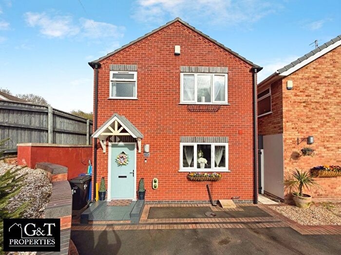 3 Bedroom Detached House For Sale In A Chelford Crescent, Kingswinford, DY6