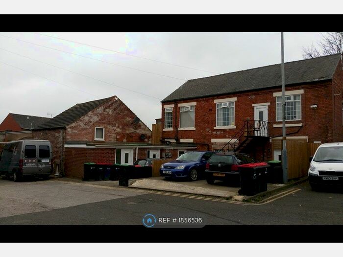 1 Bedroom Flat To Rent In Low Street, Sutton-In-Ashfield, NG17