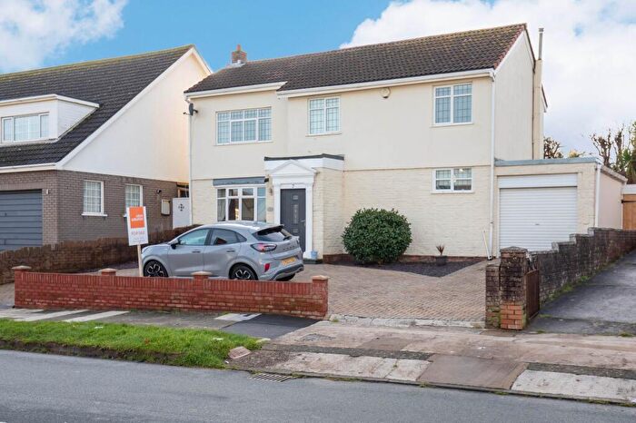 4 Bedroom Detached House For Sale In Fitzhamon Road, Porthcawl, CF36