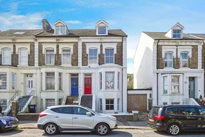 4 Bedroom Property To Rent In Folkestone Road, Dover, CT17