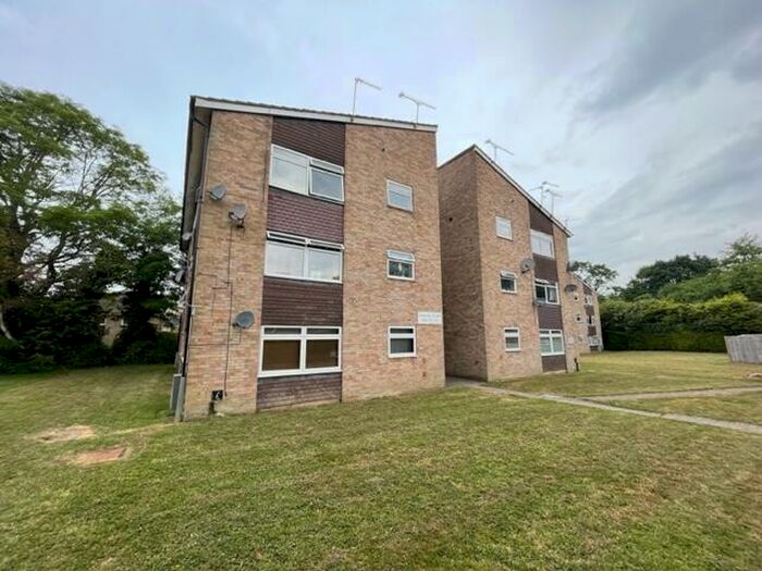 2 Bedroom Apartment To Rent In Hayling Court, Crawley, RH11