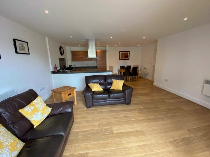 2 Bedroom Apartment To Rent In Great Stour Mews, Canterbury, CT1