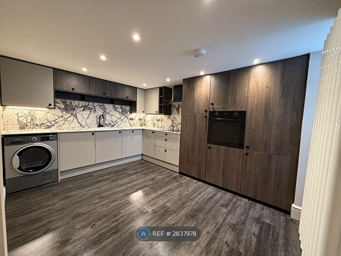 1 Bedroom End Terrace House To Rent In King St, West Malling, ME19